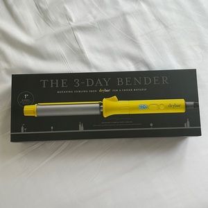 NWT Drybar 3-Day Bender 1” Curling Iron